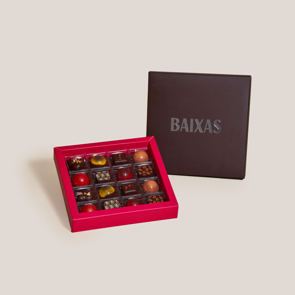 Trendy box chocolates (16 units)