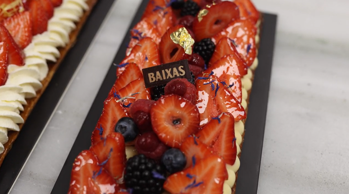 Banda de crema i fruits vermells